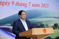 PM urges swift, accountable implementation of key railway projects